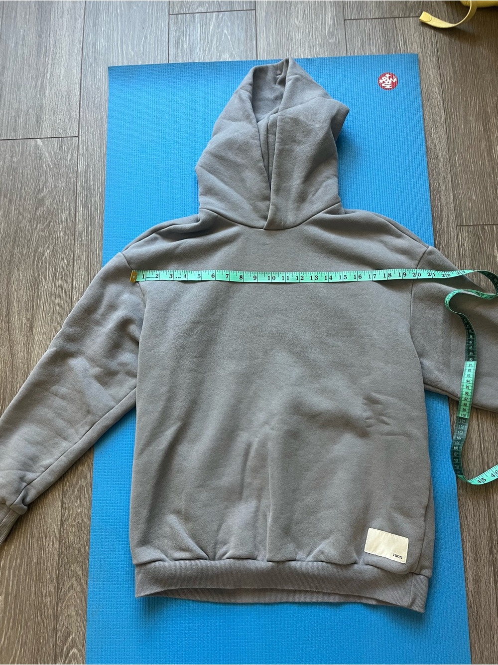 Vuori Neutral Pullover Hoodie — very soft